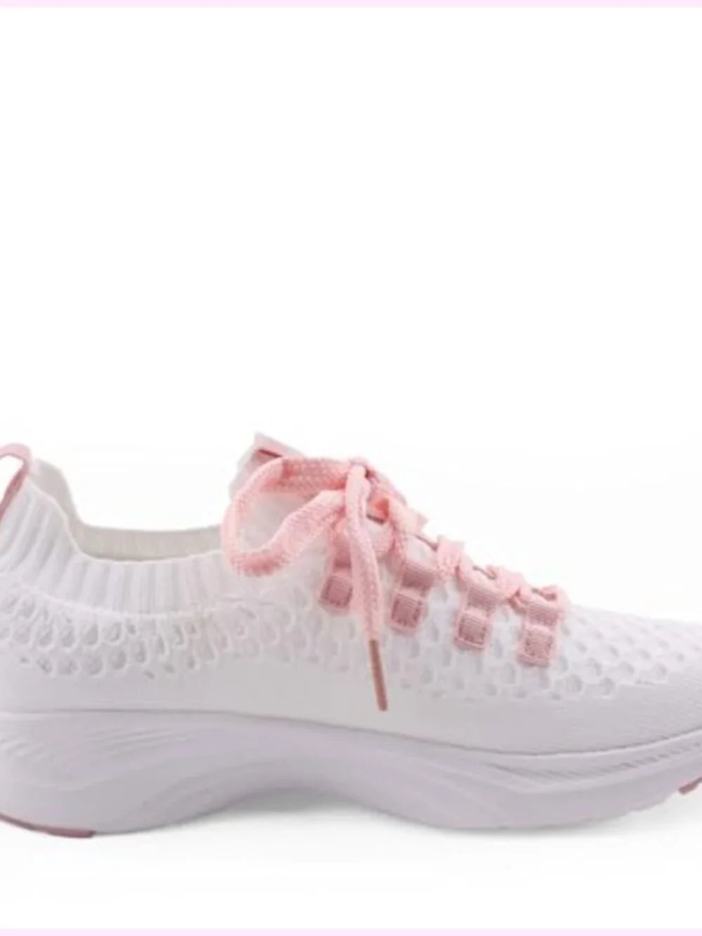 Lightweight Road Running Shoes with Dry-Wicking Technology and Lace-Up Closure,